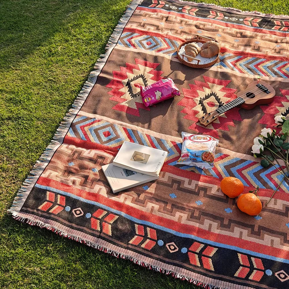 Versatile Western Bohemian Blankets Outdoor Blankets Camping Picnic Blankets Decorative Bed Blankets Checkered Sofa Pads Travel