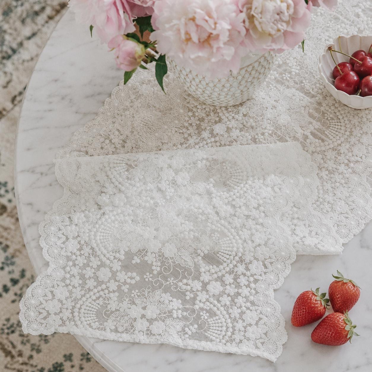Boho Vintage Lace Table Runner